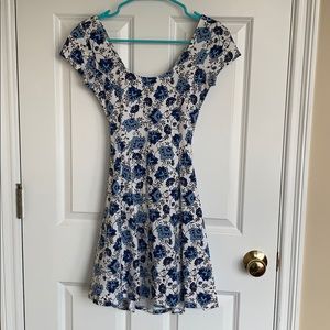 Blue and White Floral Patterned Cut-out Dress